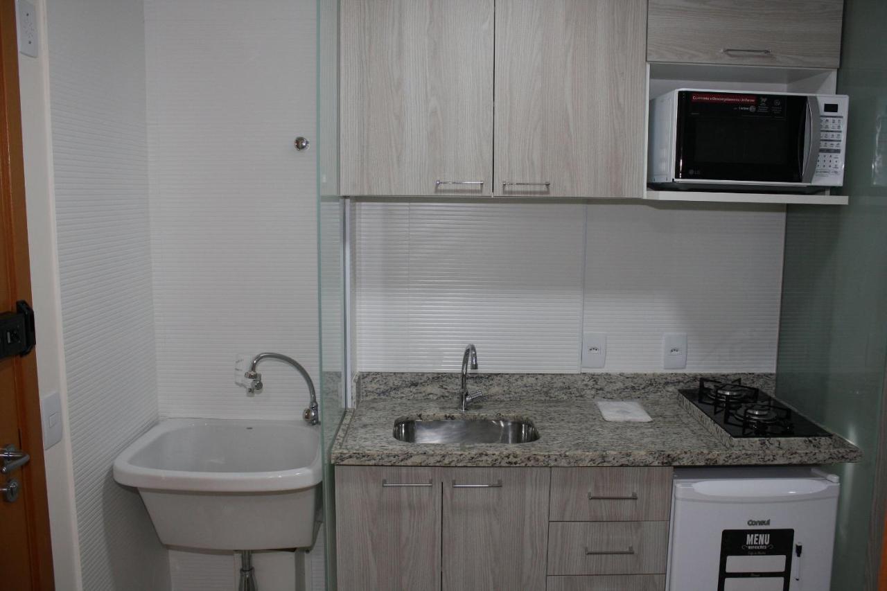 Flat Noroeste Square By Centoedez
